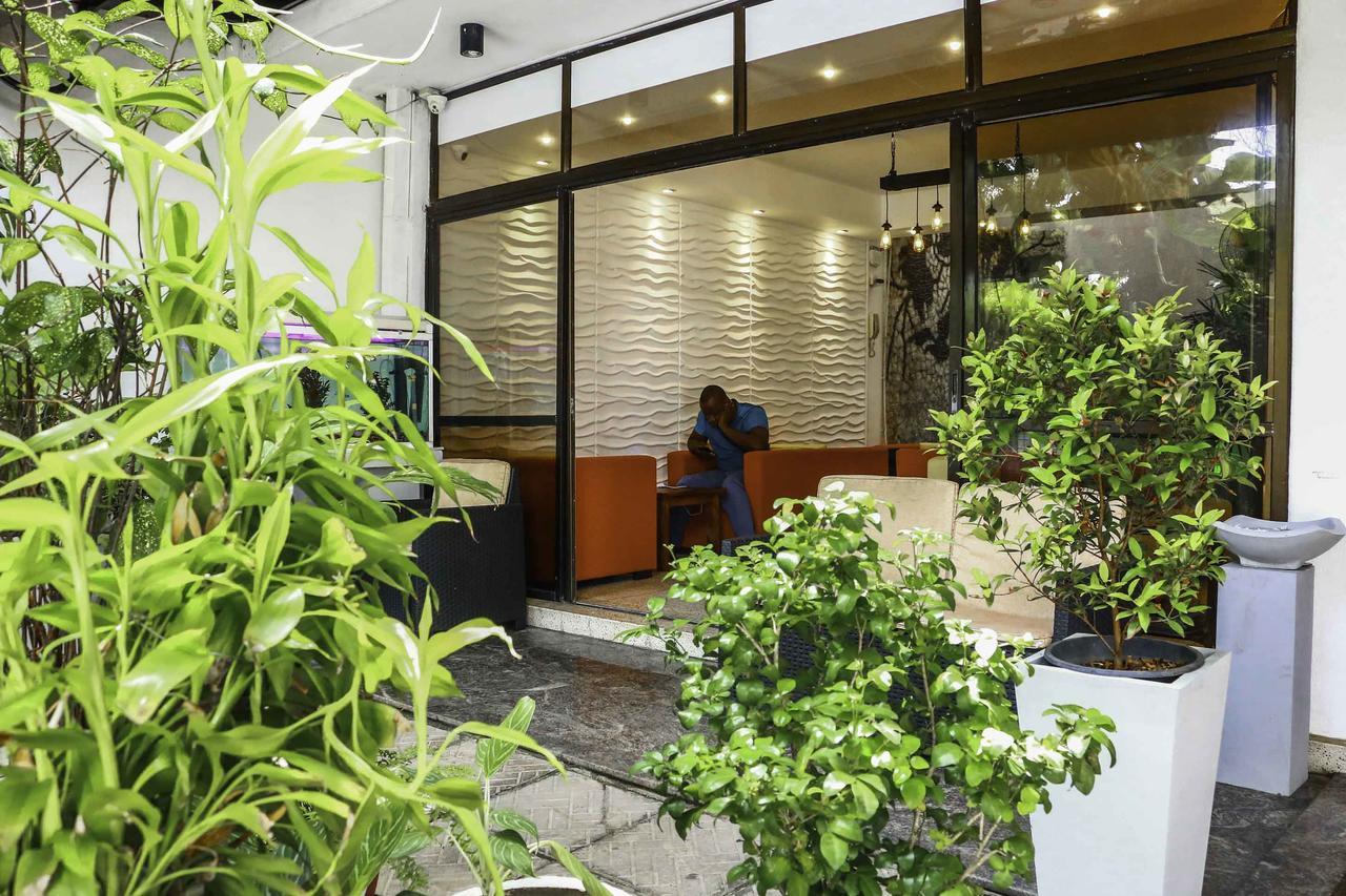 Hotel Sunshine Kolombo Dış mekan fotoğraf