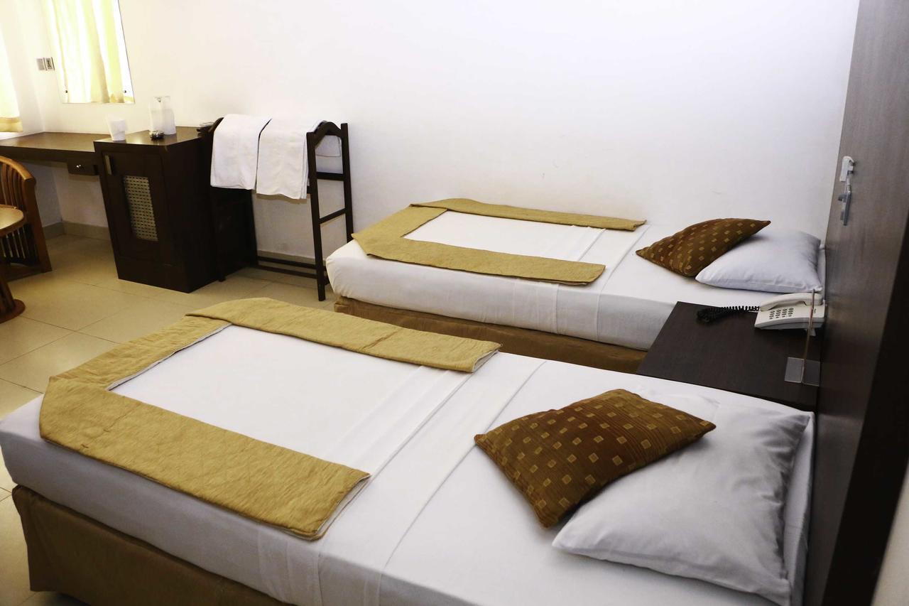 Hotel Sunshine Kolombo Dış mekan fotoğraf